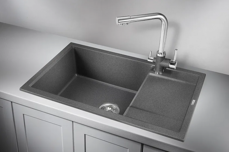 Мойка кухонная 7805, ГРАФИТ (ЧЁРНО-СЕРЫЙ) кварц Granula